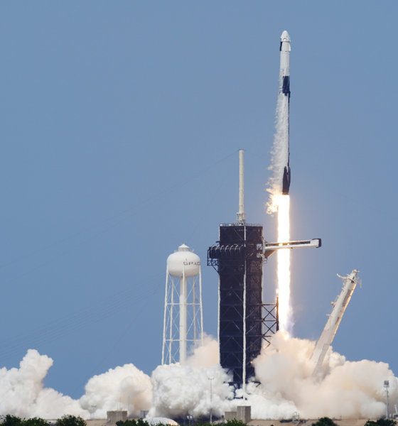 A SpaceX Falcon 9, with NASA astronauts Doug Hurley and Bob Behnken in the Dragon crew capsule, lifts off from Pad 39A at the Kennedy Space Center in Cape Canaveral, Fla., on Saturday. David J. Phillip/AP